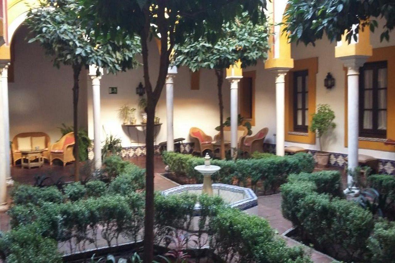 Hotel Casa Imperial Seville Exterior photo